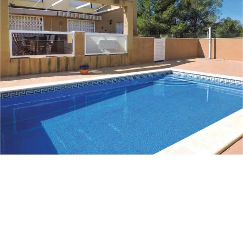 Amazing Home In F-43893 Miami Platja With 2 Bedrooms, Outdoor Swimming Pool And Swimming Pool