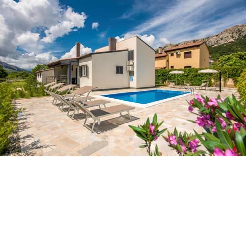 Amazing home in Jurandvor w/ Outdoor swimming pool and 3 Bedrooms