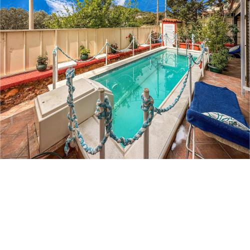 Amazing Home In Koropi With Outdoor Swimming Pool, Wifi And 3 Bedrooms