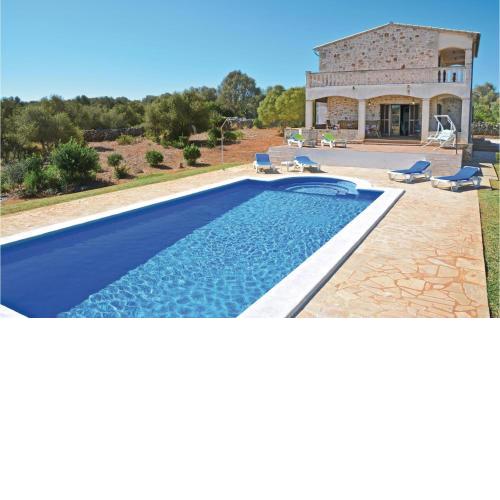 Amazing Home In Llombards With Wifi, Private Swimming Pool And Outdoor Swimming Pool