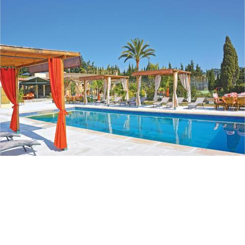 Amazing Home In Llub With 6 Bedrooms, Private Swimming Pool And Outdoor Swimming Pool