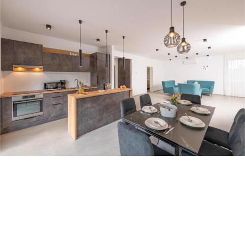 Amazing home in Manjadvorci w/ Outdoor swimming pool, WiFi and 3 Bedrooms