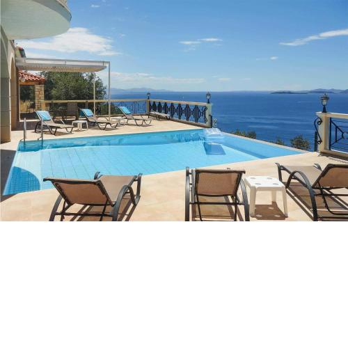 Amazing Home In Nissaki With Outdoor Swimming Pool, Swimming Pool And 4 Bedrooms