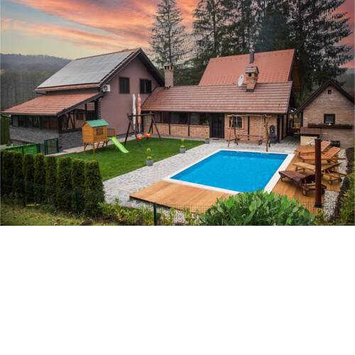 Amazing home in Novo Zvecevo with Outdoor swimming pool, Sauna and 4 Bedrooms