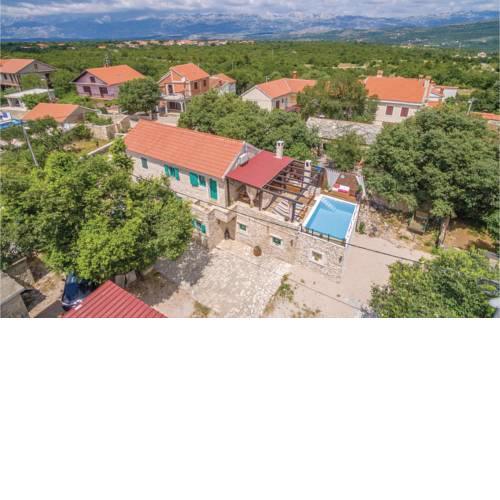 Amazing home in Pridraga w/ WiFi, Outdoor swimming pool and 2 Bedrooms