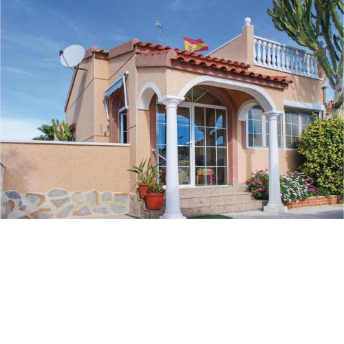 Amazing Home In San Fulgencio With Wifi, Private Swimming Pool And Outdoor Swimming Pool