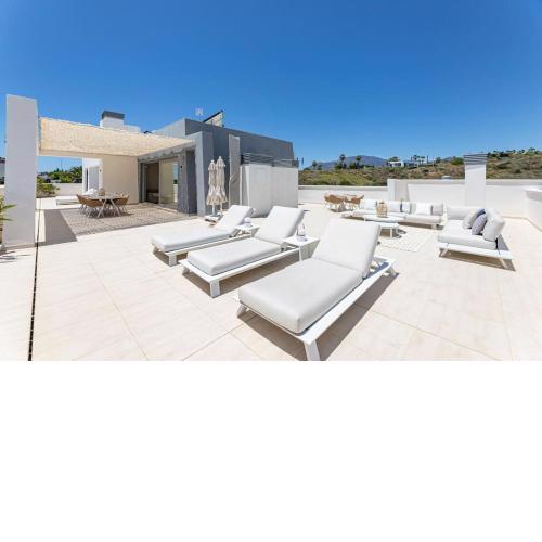Amazing Penthouse enormous terrace + views RDR320