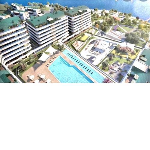 Amazing Seafront new 4 Bedrooms flat with free Wi-Fi