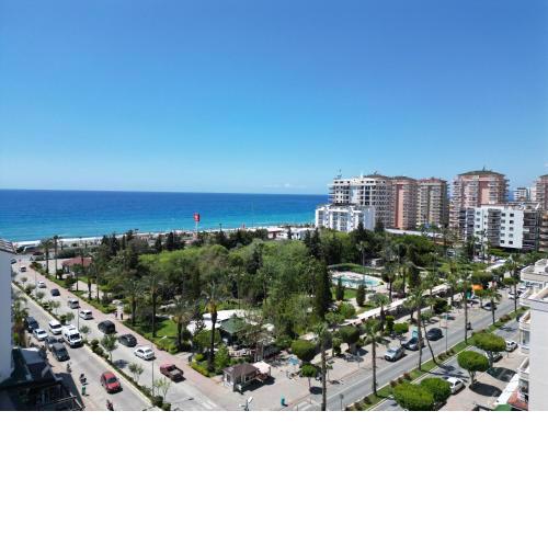 Amazing Seaview 3+1 apartment 100 Meter from Sea