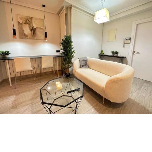 Amazing Suite, Center Vigo