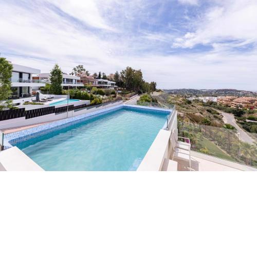 Amazing views and private pool 2 bedrooms RDR307