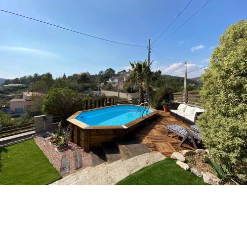 Amazing Vila close to Sitges, jacuzzi, swimming pool & exellent views