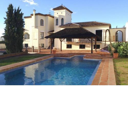Amazing villa to rent at Estepona - near beaches
