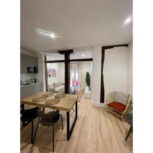 Amazing&Elegant Apt 7pax en C/Jesus y Maria/Centro