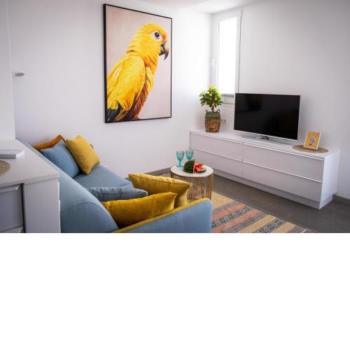 AMBER APARTMENTS - SUNNY STUDIO