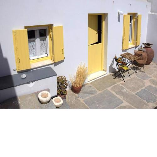 Amberi Tinos in Panormos