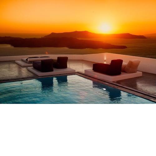 Amity Suites - Adults Only
