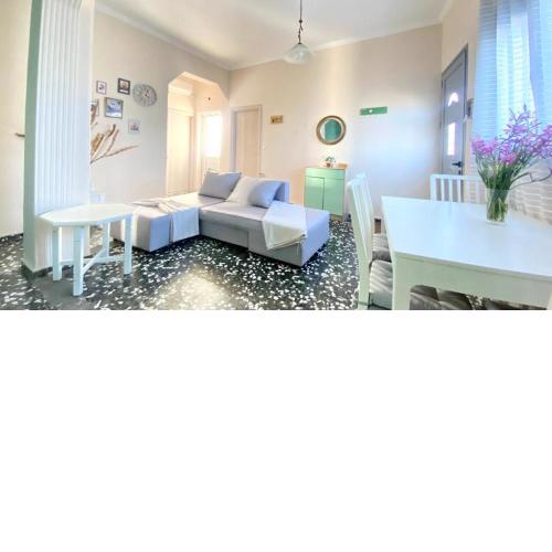 Ammos beachfront apartment!