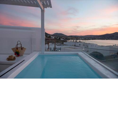 Ammos Luxury Rooms & Home