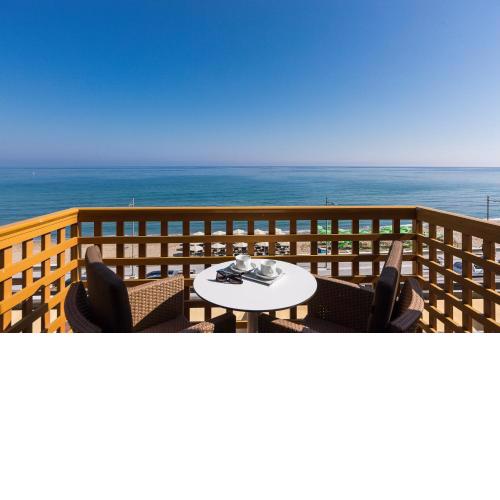 Ammos Suites