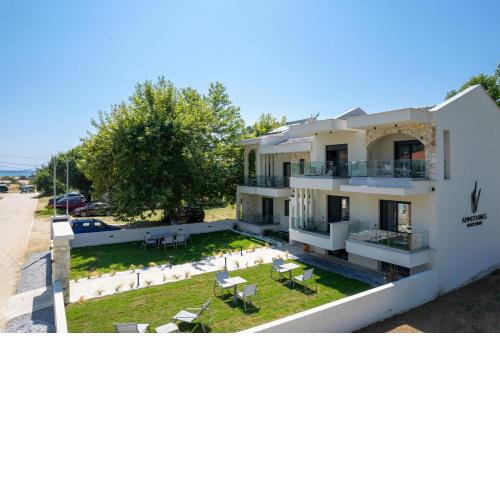 Ammothines Beach Suites