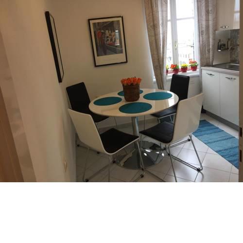 Amphitheatre and sea view apartment-Heart of Pula