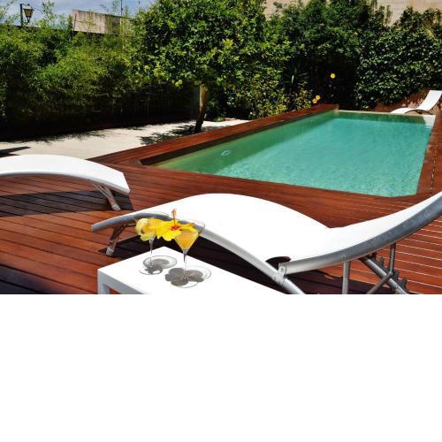Amplia casa con piscina cerca playa