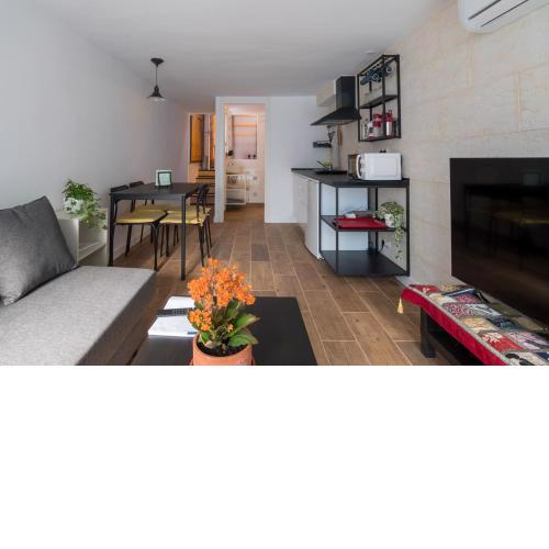 Amplio apartamento independiente con terraza