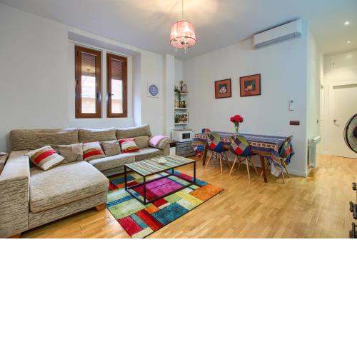 Amplio y luminoso apartamento en el centro de Madrid