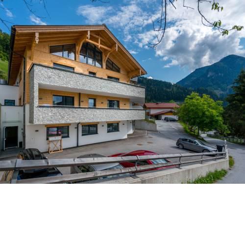 An der Piste 2 Alpendorf