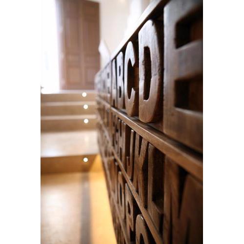 Anagram Hotel