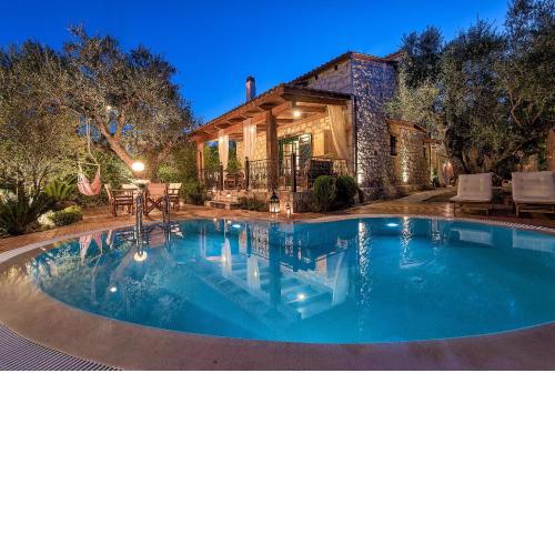 Anassa Villa