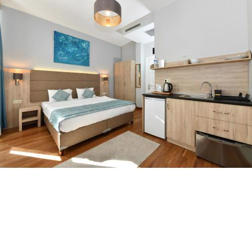 Andi Hotel