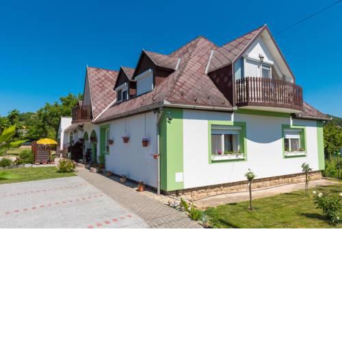 Andrea Apartmanház