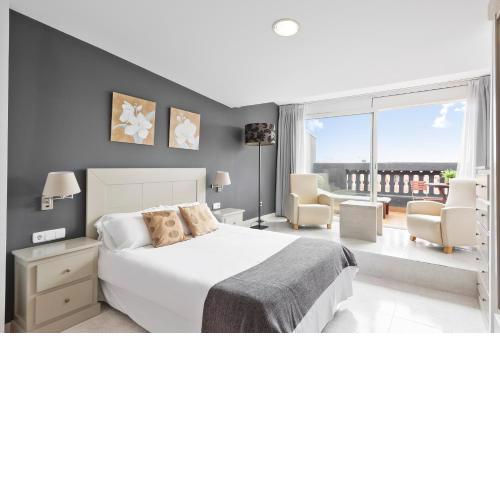 Andreas Apartments