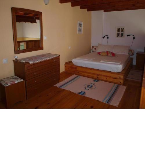 Andreas Apartments