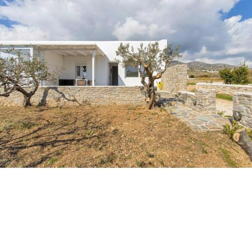 Andriana's cycladic house close to the sea