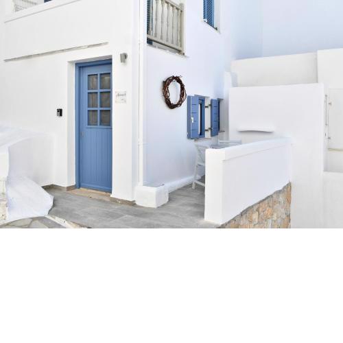 ANEMA2 Studio in the Heart of Naousa