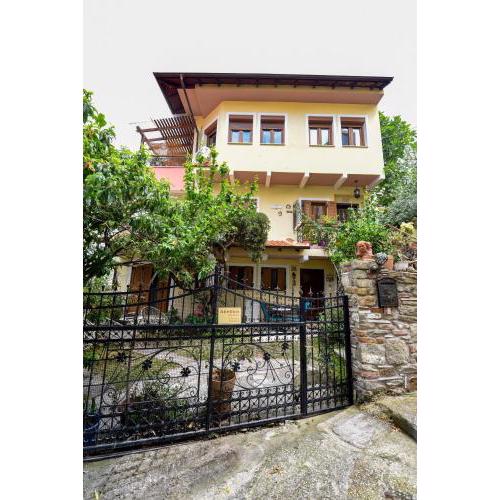 Anemos Old Town Apartment