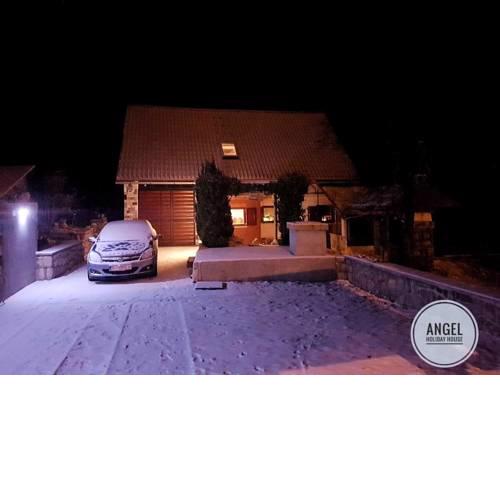 Angel holiday house