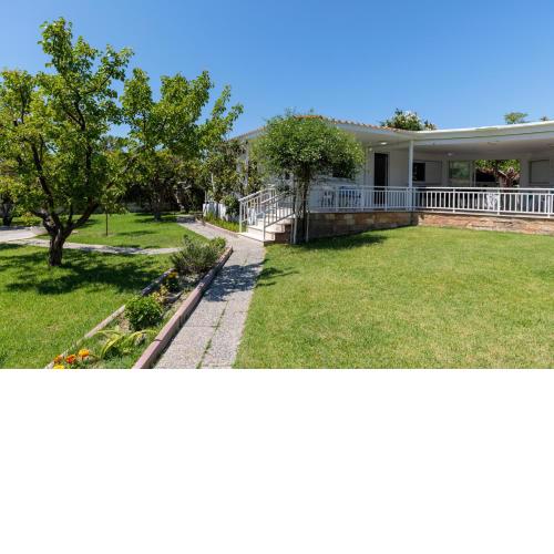 Angelana Beach Villa