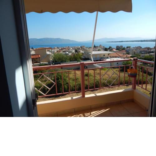 Angela's Apartment with beautiful balcony view