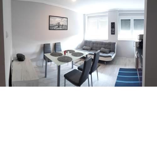 Angi Apartman