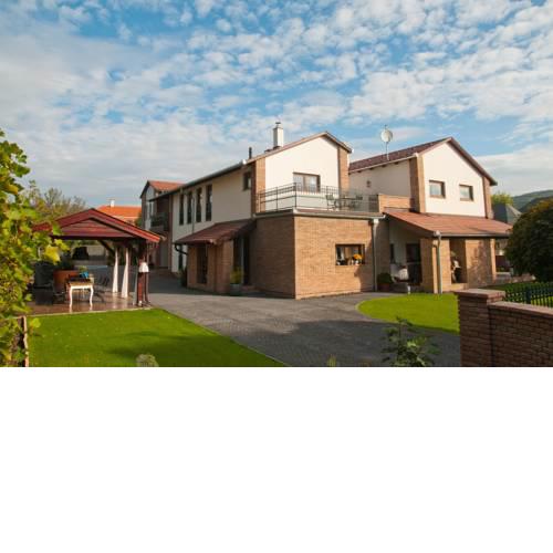 Anita Home