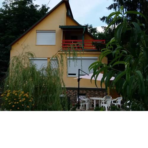 Anna Apartman