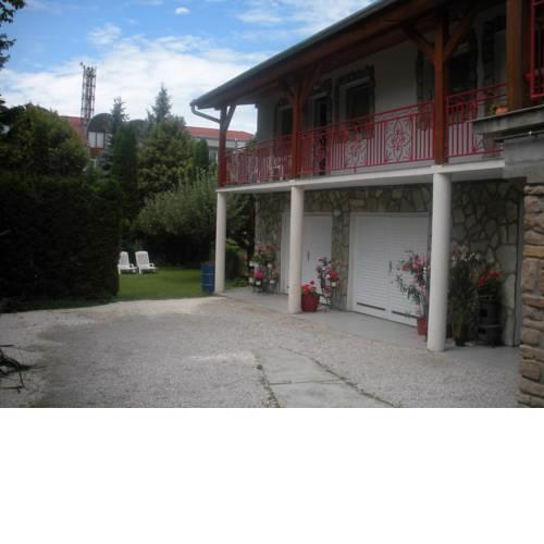 Anna Apartman