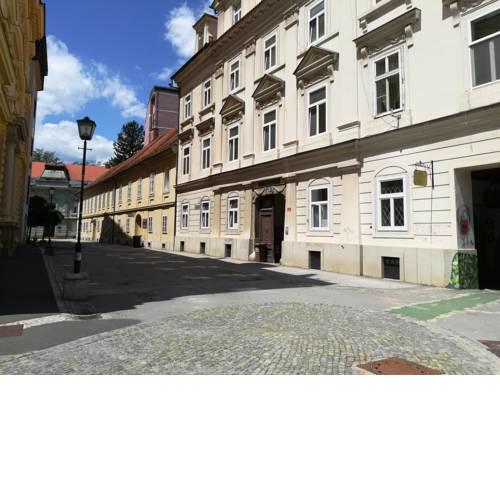 Anna House