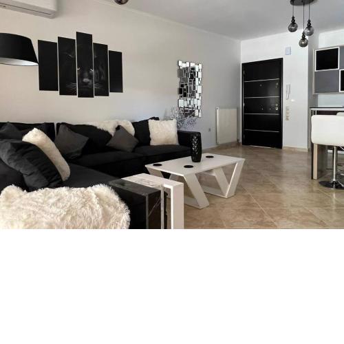 Anna Kavros luxury apartment