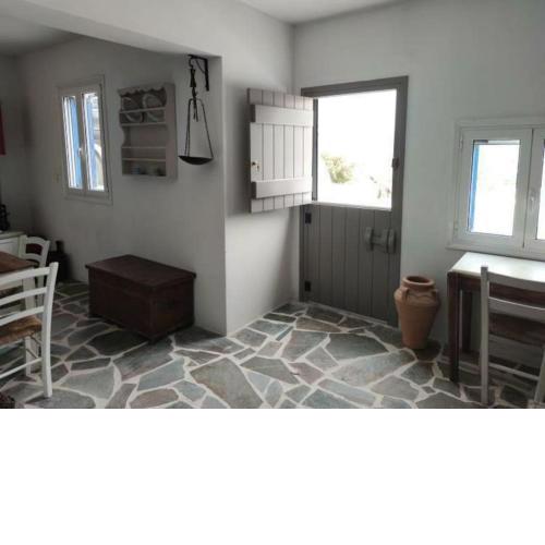 Anna's Cottage Home