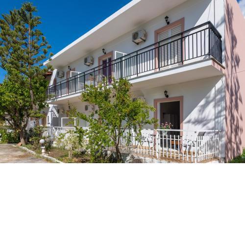 Anthi Studios & Apartments